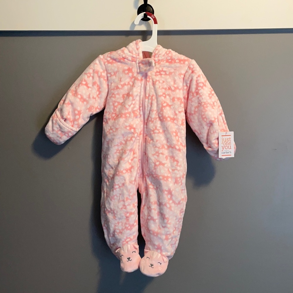 Carter’s winter baby body suit. 6months